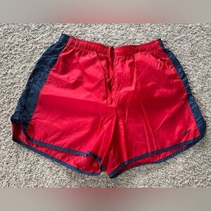 Women’s Nike Unlined Athletic Shirts 4” Inseam Red/navy Size Medium